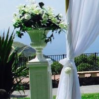 Urn Pedestal